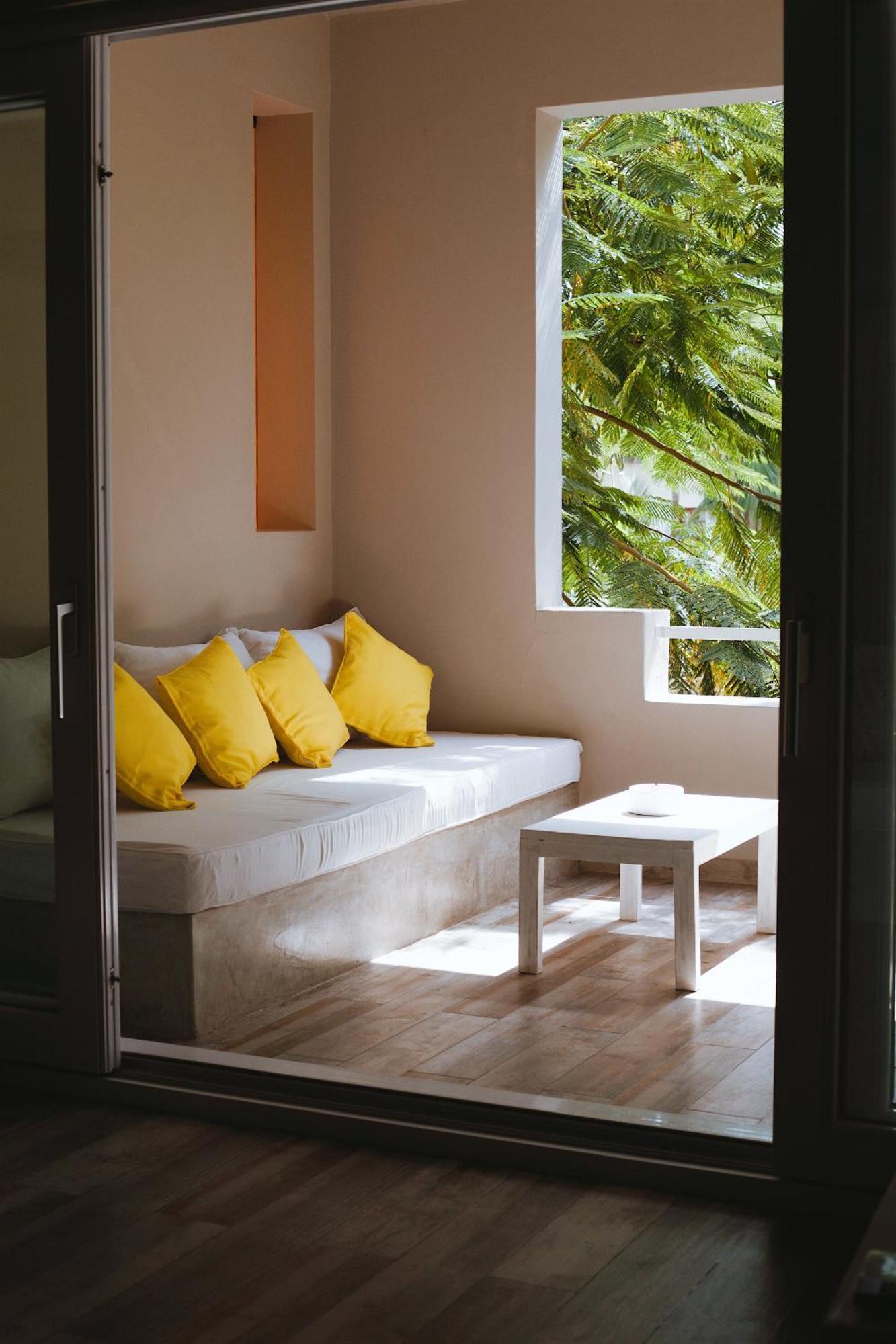 Kobe Suite Resort Ватаму Екстериор снимка